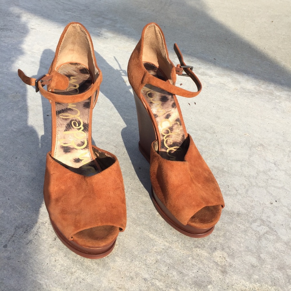 Rust colored suede wedges